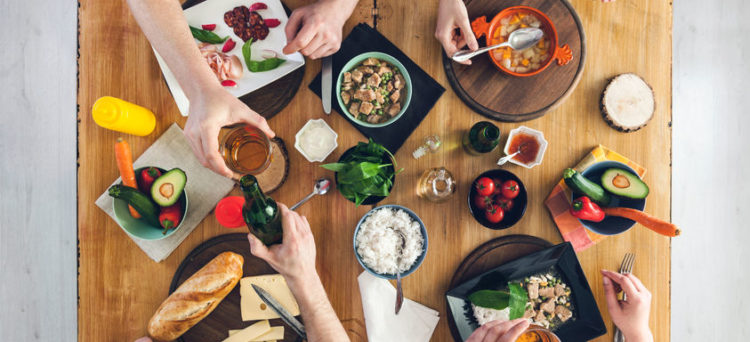 mealtimes in spain
