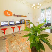 Linguaschool Barcelona - Spanish lessons in Barcelona - Go! Go! España