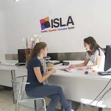 ISLA - reception desk
