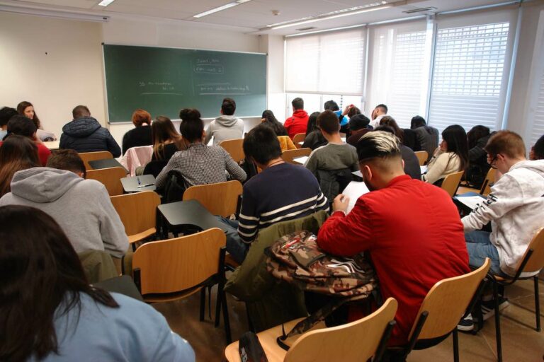 High schools in Barcelona