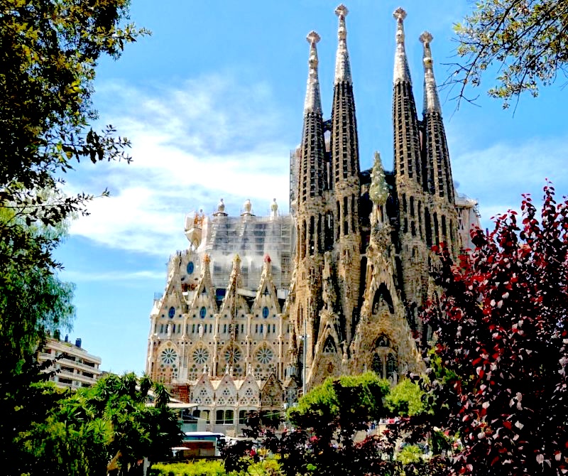 Photo of church in Barcelona.